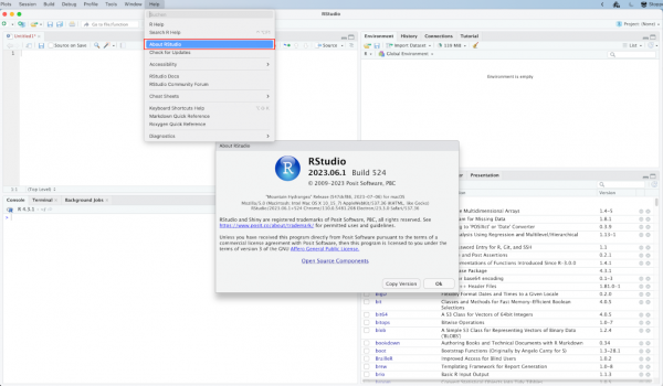 RStudio mit Menü Help ausgeklappt, Eintrag About RStudio hervorgehoben, Versionsfenster wird angezeigt.